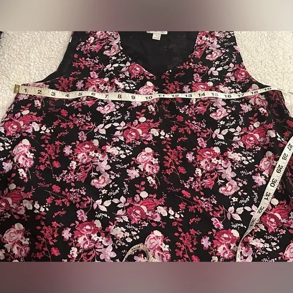 Cato Women’s Floral V-Neck Sleeveless Tank Top size Large Pink and black - Picture 6 of 9